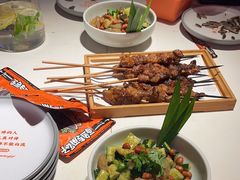 -鸣记脆皮烤鱼·海鲜烤鱼(三八广场店)