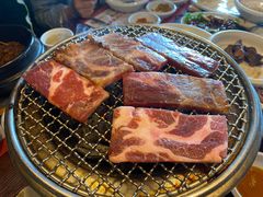 调味猪梅肉-辛氏火炉·韩式古法烤肉(松北店)
