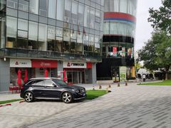 -麦当劳(展览路店)