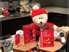 零售区-星巴克(宝山万达店)