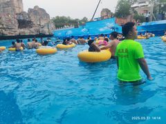 -白鹿温泉加勒比水上乐园