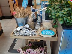 -灵芝妹子海鲜米线(香炉礁山姆店)