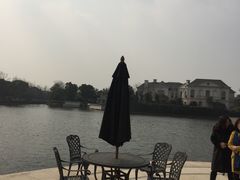 -上海玫瑰园度假酒店