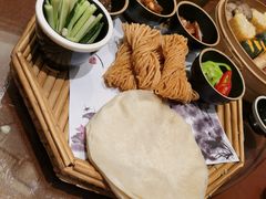 -唐山宴百姓府邸院落中餐
