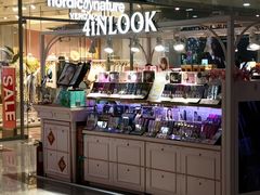 -4iNLOOK美瞳店(中山公园龙之梦店)