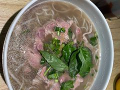 生牛肉越南米粉-甘容西贡越南粉