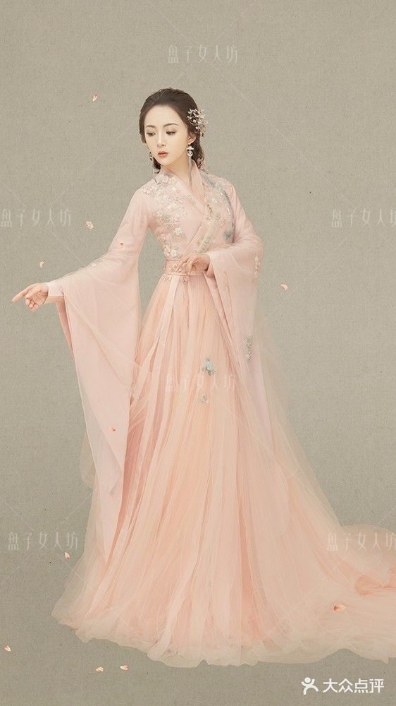 盘子女人坊·凤绫儿摄影图片