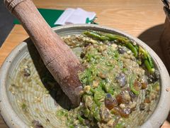 皮蛋青椒擂茄子-费大厨辣椒炒肉(皇庭广场店)