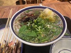 -云阿蛮云南生烫牛肉米线(奉贤路店)