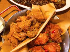 炸鸡翅一半一半-富乐满韩国正宗炸鸡韩国料理(虹泉路店)