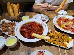 -叶派龙虾•招牌香辣蟹·海鲜(中海国际店)
