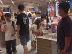 -泡泡玛特POPMART(国金街店)