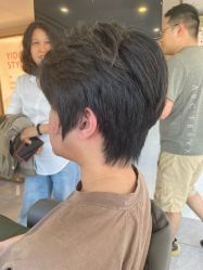 -一東造型烫发染发