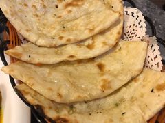 蒜香烤饼-NAMO印度餐厅