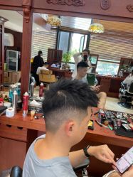 -尼特斯男士发型馆