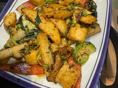 -云阿蛮云南生烫牛肉米线(奉贤路店)