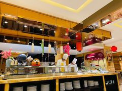 自助取餐区-上海皇廷花园酒店·西餐厅·自助餐