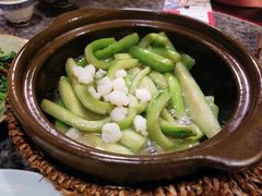 湖虾仁玉带丝瓜-南京大牌档(香港广场店)