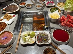 -海底捞火锅(坪山益田假日广场店)
