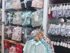 -优衣库(南宁江南万达店)