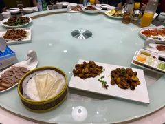 -皇城根·烤鸭·鱼头·家常菜(欧亚大观乐活城店)