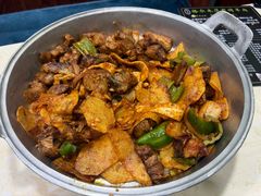 -尕有炕锅烤羊肉