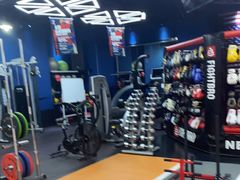 -成杰格斗·拳击·柔术·防身术(建设路店)