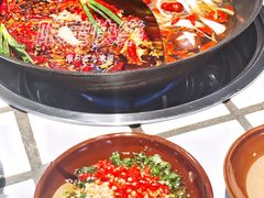 -贰回巷火锅馆(钟楼店)