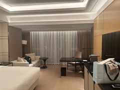 -上海宝华万豪酒店