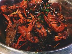 -巴厘龙虾·榜首油焖大虾(音乐学院·沿江酒馆店)