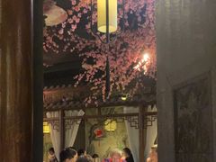 -韵秋荷(宝山龙湖天街店)