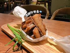 酒肆炸带鱼-弄堂里·寻味杭州(湖滨银泰in77C区店)