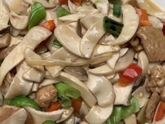 -华冠悠岚·庭院餐厅(青城后山店)