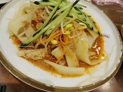 兰州凉皮-清真·玛丽亚新疆菜主题餐厅(浙江中路店)