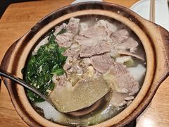 腾越牛肉锅-一坐一忘云南菜(北京skp店)