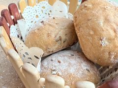 -亮马河饭店翠雅咖啡厅