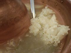 -毛辣果·贵州红酸汤牛肉火锅(西单店)