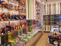 -VENCHI 闻绮(上海佛罗伦萨小镇店)