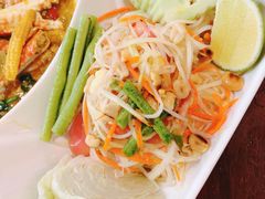 -Dang restaurant (patong phuket)