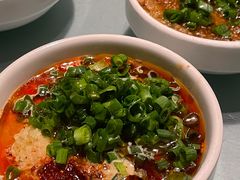 -海底捞火锅(杭州庆春路夜宵主题店)