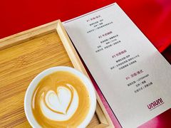 -UNI UNI(环亚凯瑟琳店)