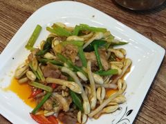 -长城东北菜(新港西路店)