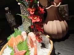 -蟹犇前•帝王蟹雪蟹(陆家嘴店)