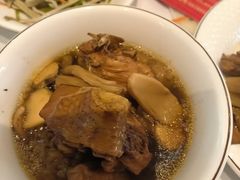 -天宜隆蘑菇宴火锅(石景山旗舰店)