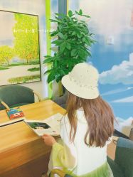 -涂tu指甲日式美甲美睫店