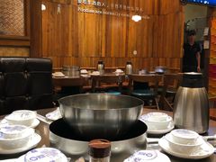 -胡须佬鸡煲四季火锅店(石厦西村直营店)