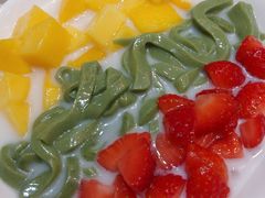 士多啤梨芒果绿茶拉面-甜心妈妈·榴莲星级糖水(北京路总店)