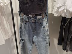 -URBAN REVIVO(上海中庚漫游城店)