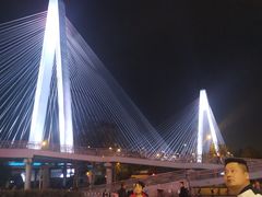 -中百仓储超市有限公司(越秀星汇维港店)