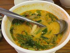 -J Daeng Seafood